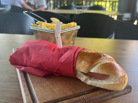 Hot Dog s pomfritom 280gr