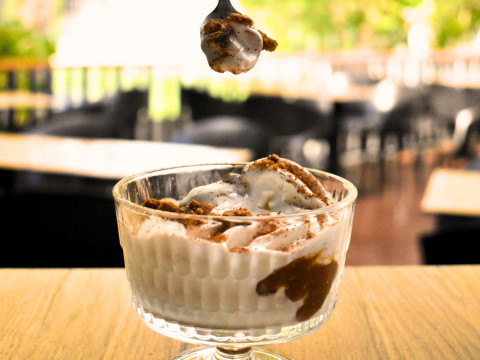 Cinnamon Roll sladoled
